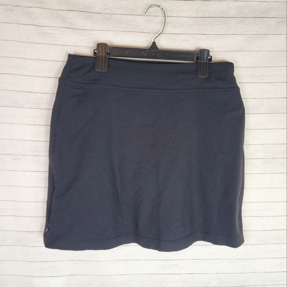 ATHLETA BLACK SKORT, SZ SMALL - Picture 1 of 11